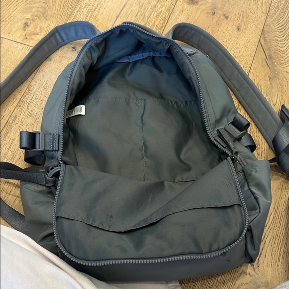 lululemon athletica Charcoal Backpack for Men - Picture 5 of 6